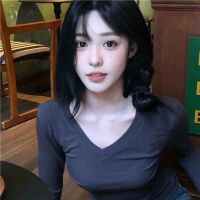 井盖儿 海报